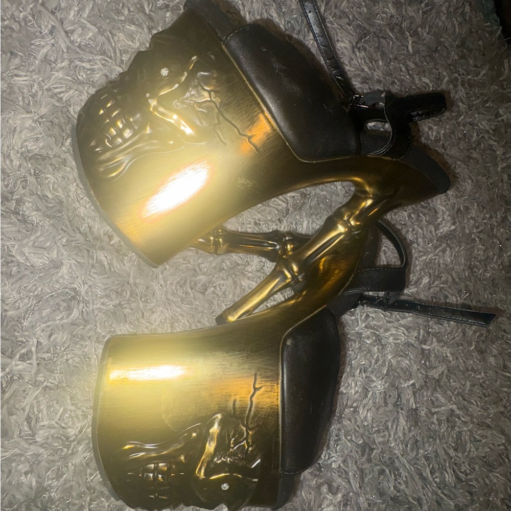 Skull light up Pleasers heels rechargeable